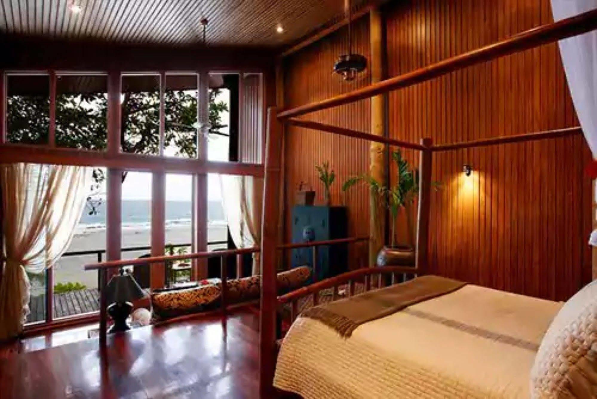 Namale Resort And Spa Savusavu Exteriör bild